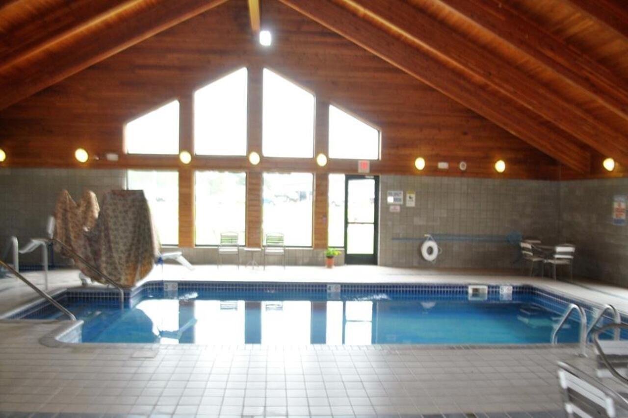 Fairbridge Inn & Suites Thorp Εξωτερικό φωτογραφία